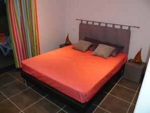 2 Schlafzimmer, Bügeleisen/Bügelbrett, WLAN