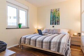 3 Schlafzimmer, Zimmersafe, Bügeleisen/Bügelbrett, WLAN