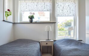 2 bedrooms, free WiFi - 2 bedroom cozy apartment in Rönnäng (Rönnäng)