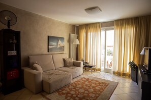 TV - Appartamento Da Mary (Toscolano Maderno)