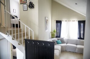Interior - Complete Home ,modern / relax place to stay (Tijuana)