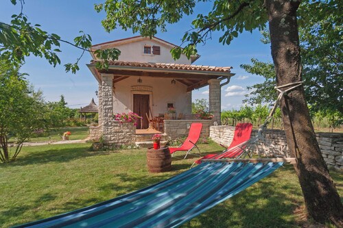 Holiday house Galant * fenced garden, terrace, BBQ, free WiFi