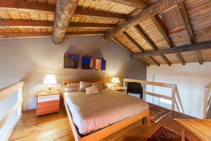 1 chambre, fer et planche à repasser, Wi-Fi, draps fournis