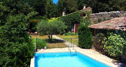Charming Stone Cottage Property with pool and great views