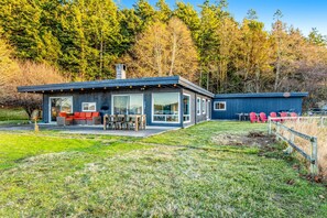 Exterior - Modern Waterfront Home w/ Free WiFi, a Full Kitchen, & a Bay View (Lopez Island)