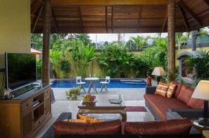 Tropical Thai/Balinese Living area