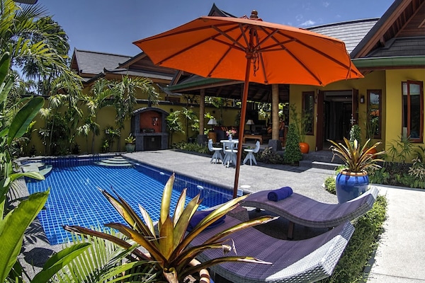 Romantic Villa Amber with salt water swimming pool