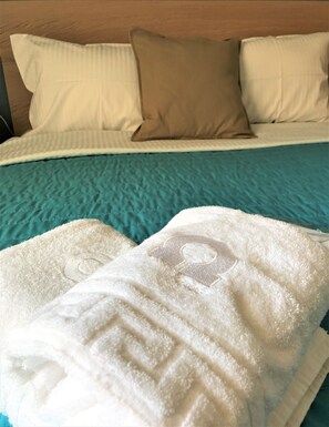 1 soverom, strykejern/-brett, wi-fi (inkludert) og sengetøy