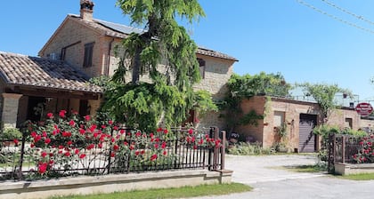 Casale San Martino Bio Bauernhaus