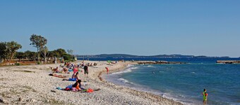 Holiday house Šalvela * 11000 m2 estate, garden, private pool, free WiFi