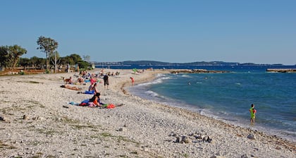 Maison de vacances Ć alvela * 11000 m2 de terrain, jardin, piscine privĂ©e, WiFi