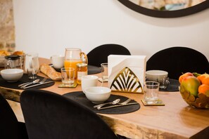 Dining - Charming apartment in the heart of bergerac (Bergerac)