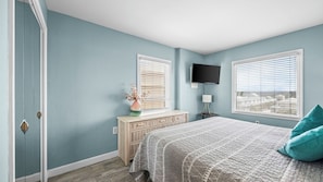 2 bedrooms, iron/ironing board, free WiFi, bed sheets