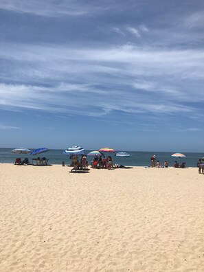 Beach nearby, sun-loungers, beach umbrellas, beach towels