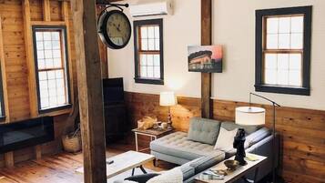 TV, fireplace, stereo, offices