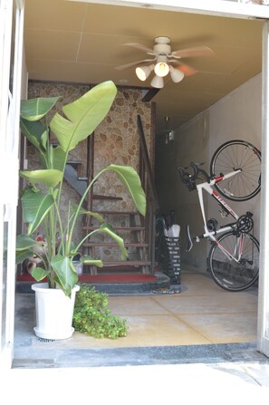 Reception - Guesthouse NEST - Hostel (Onomichi)