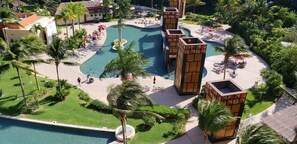 Outdoor pool - THANKSGIVING IN CANCUN! (Cancún, Q.R.,)