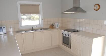 ROSIES COTTAGE -2 Williams Ave Robe, SA