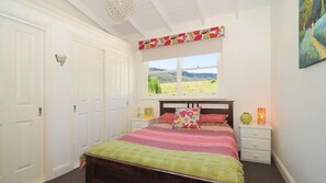 4 bedrooms, WiFi, bed sheets - Spring Grove Dairy - Picturesque views! (Kangaroo Valley)