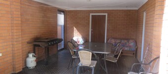 BEACHWAY - EASY WALK TO BEACH, ENTERTAINING AREA