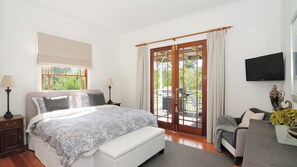 6 bedrooms, WiFi, bed sheets - Rivermist - Luxury 6 bedrooms & 6 bathrooms! (KANGAROO VALLEY)