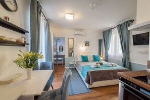 1 غرفة نوم ومكتب ومكواة/لوح كي وواي فاي