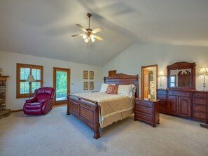 3 bedrooms, WiFi, bed sheets