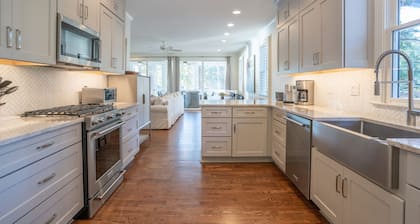 * NUEVO listado * Waterfront Reynolds Lake Oconee en Marina Cove