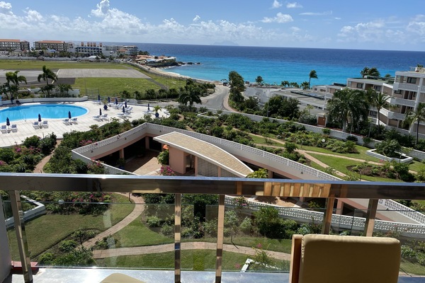 Your daily view! And you have all access to the pool and jacuzzi down below.