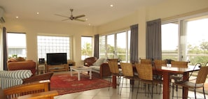 تلفزيون، مشغل دي في دي