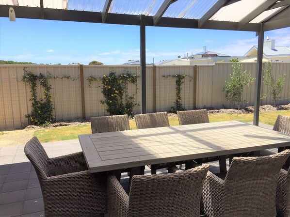 Outdoor dining