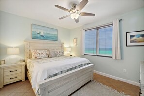 3 chambres, fer et planche à repasser, lit parapluie, Wi-Fi gratuit