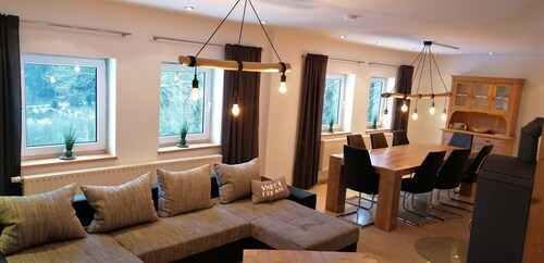 Hier hast Du Zeit! Ferienwohnung für 6+2 Pers. Wanderwege vor der Haustür.