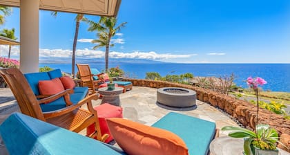 Oceanfront Luxury Living w/ Private Pool and Spa