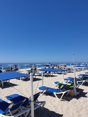 On the beach - "Luz House" charming apartment with Jacuzzi (Luz (Luz de Tavira))