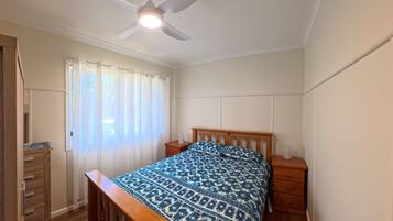 2 bedrooms