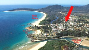 Beach nearby - WOODY WONDER UNIT 8 - TOP FLOOR GREAT LOCATION (SOUTH WEST ROCKS)