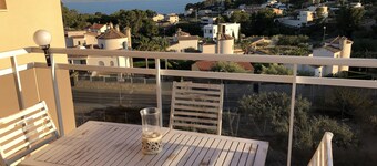 Beautiful apartment with sea views, 5 min walk to the beach. Cap roig