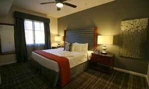 3 soveværelser, pengeskab på værelset, strygejern/strygebræt, Wi-Fi