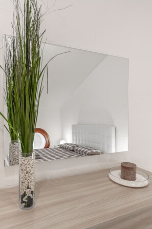 2 bedrooms, iron/ironing board, WiFi, bed sheets - ATTIC FLOOR VENICE APARTMENT (Venezia)