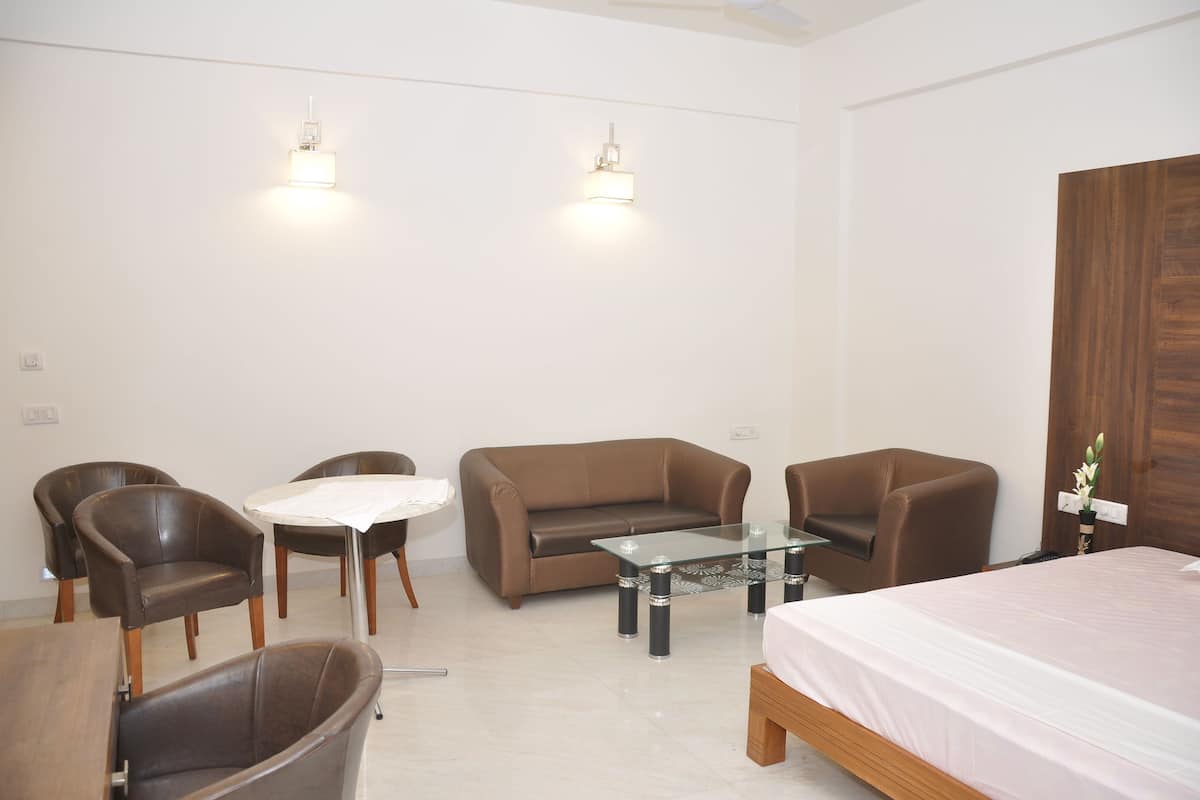 Super Deluxe Room