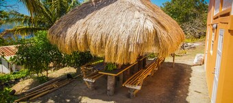 Vinaya's Studio Apartment-Romantic Hideaway