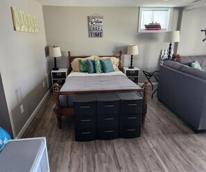 2 bedrooms, desk, iron/ironing board, free WiFi - Beautiful, LAKEFRONT Home at Lake of Egypt! Private dock, boat house and Beach! (Creal Springs)