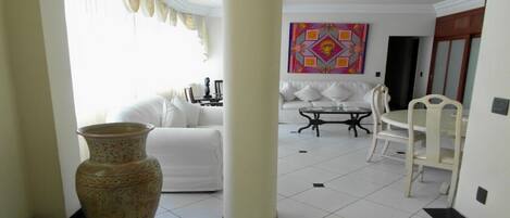 Smart TV, reproductor de DVD y estéreo