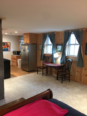 Interior - Apt 1 Studio apartments in downtown Stonington (Stonington)