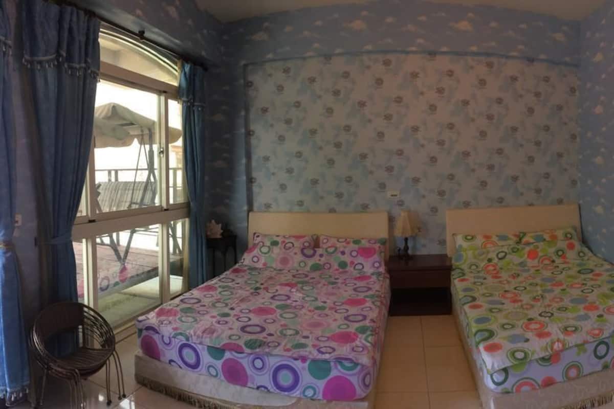 Desk, blackout curtains, free WiFi, bed sheets