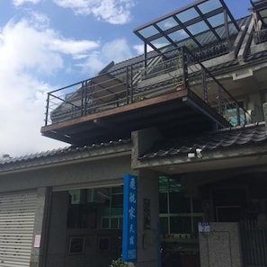 Exterior - Fly House (Hualien City)