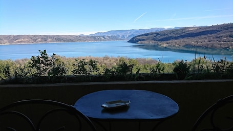 Triple Room, Balcony | Balcony. Hôtel Restaurant Les Cavalets