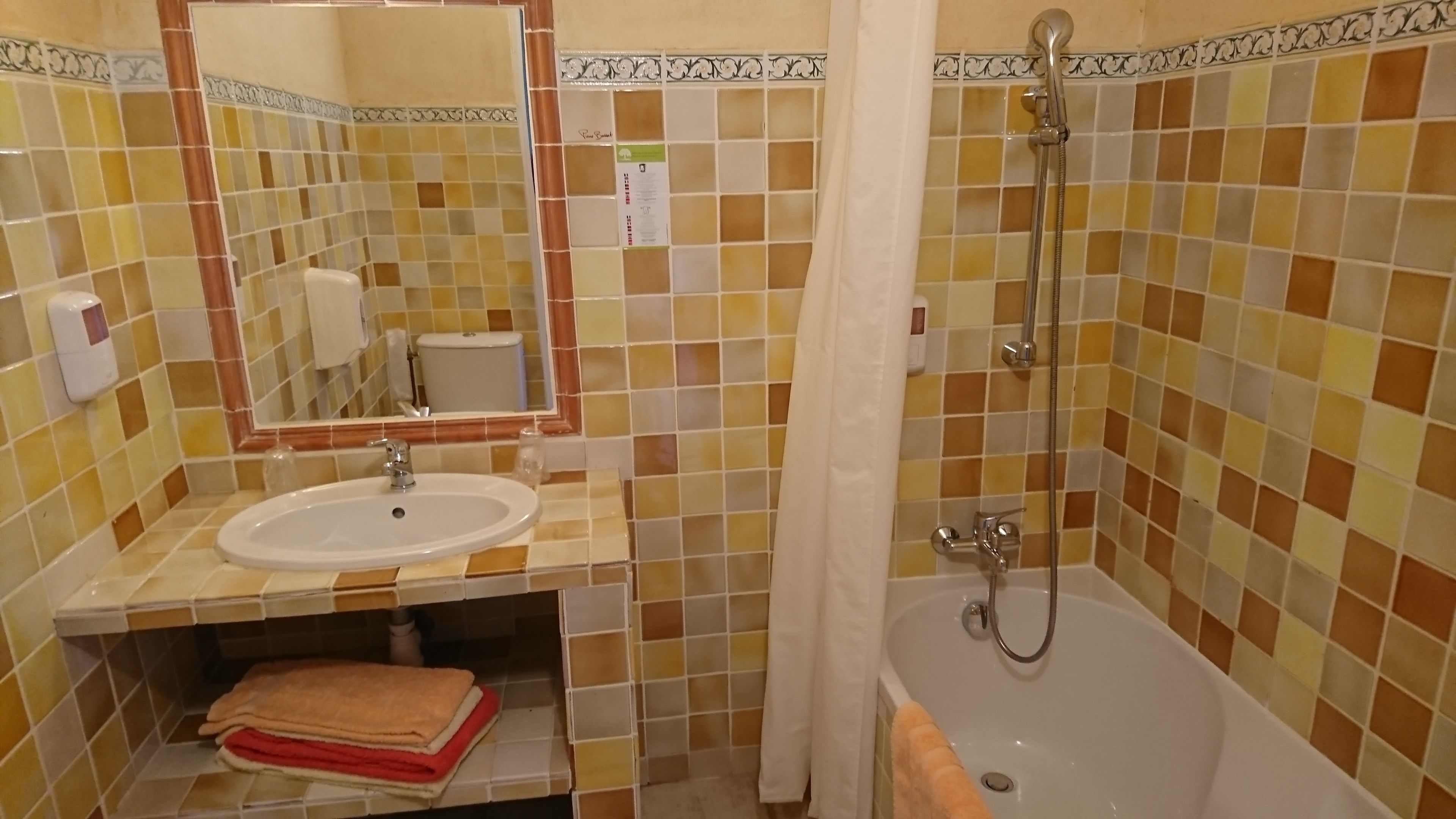 triple room, balcony | bathroom | combined shower/bathtub, hair dryer, towels