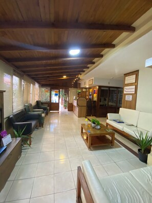 Reception - Akca Apart Otel (Antalya)